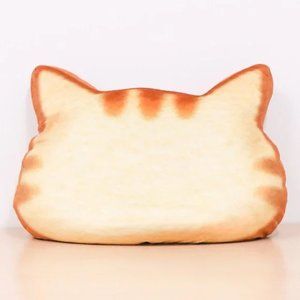 Toreba Exclusive - Toasted Cat Shaped Bread Cushion